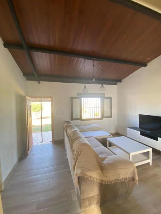 Chalet Cerca De La Playa La Barrosa Чиклана-де-ла-Фронтера Экстерьер фото
